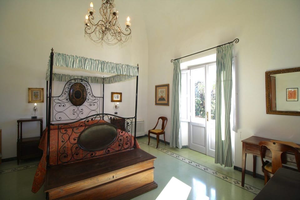 Villa (Multiple Bedrooms) | 7 bedrooms, iron/ironing board