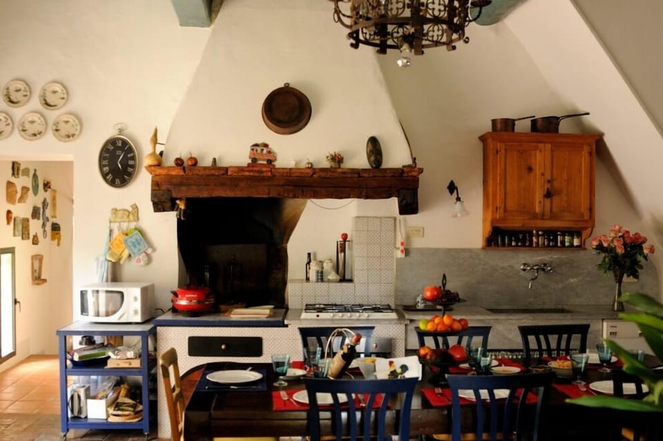 Villa (5 Bedrooms) | Private kitchen | Fridge, microwave, oven, stovetop