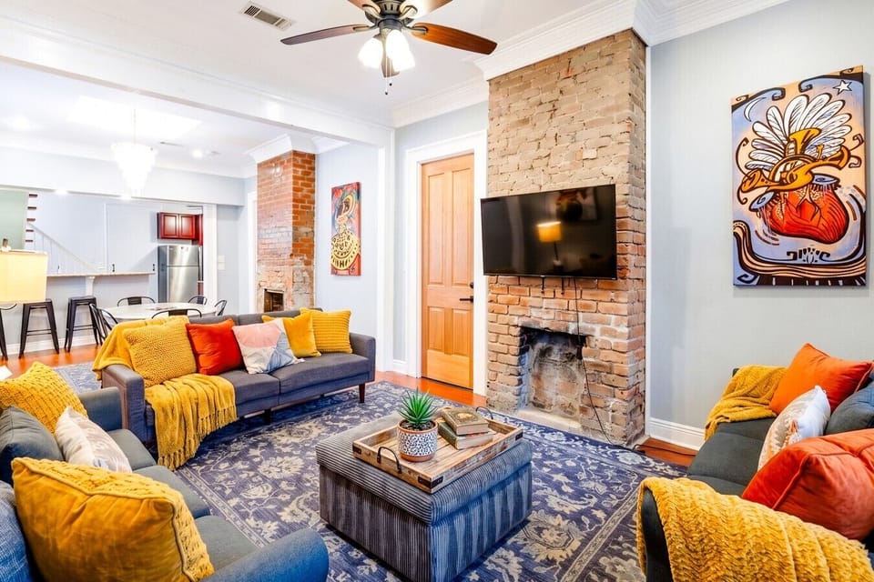1508 living web facing dining