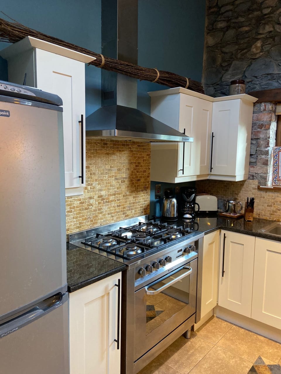 An Tigin Kitchen