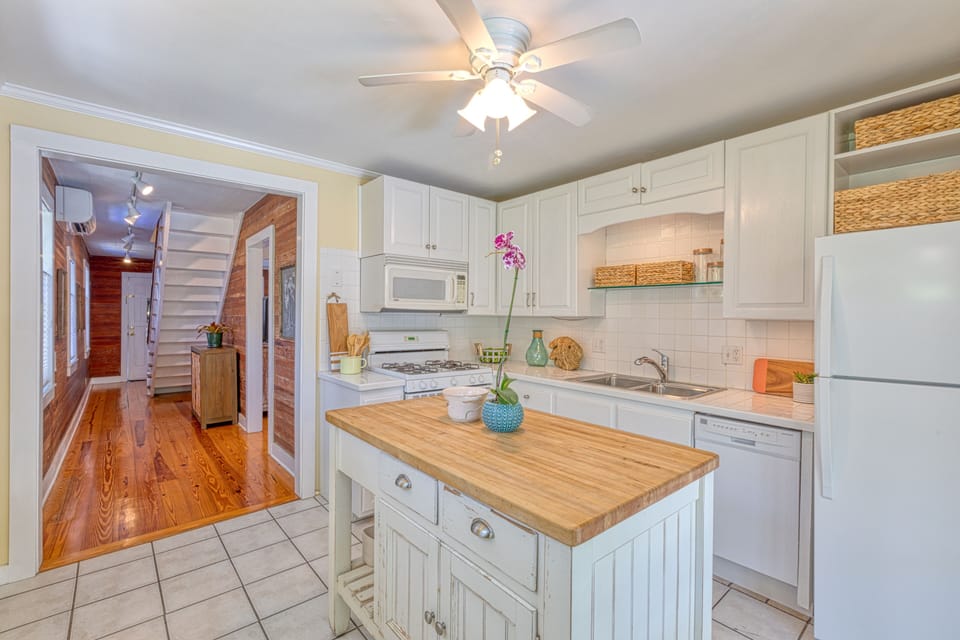 Island in kitchen