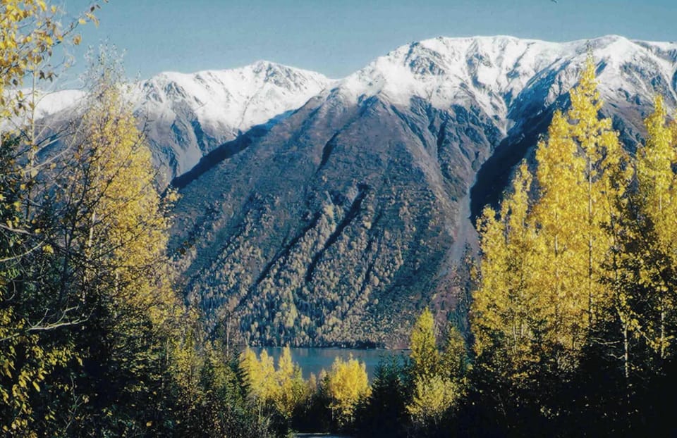 KENAI LAKE IN THE FALL