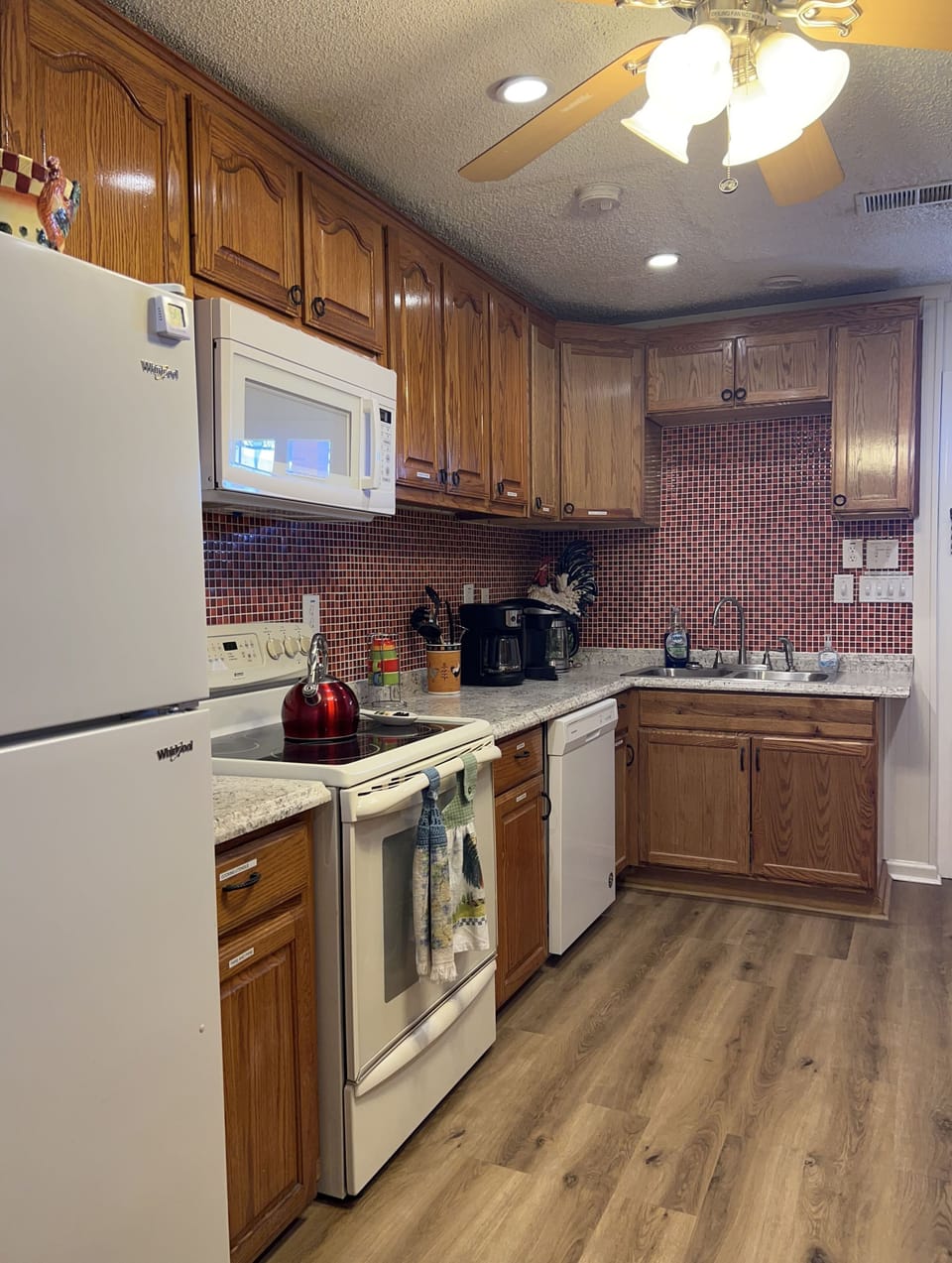 Full-size Kitchen with all major appliances 