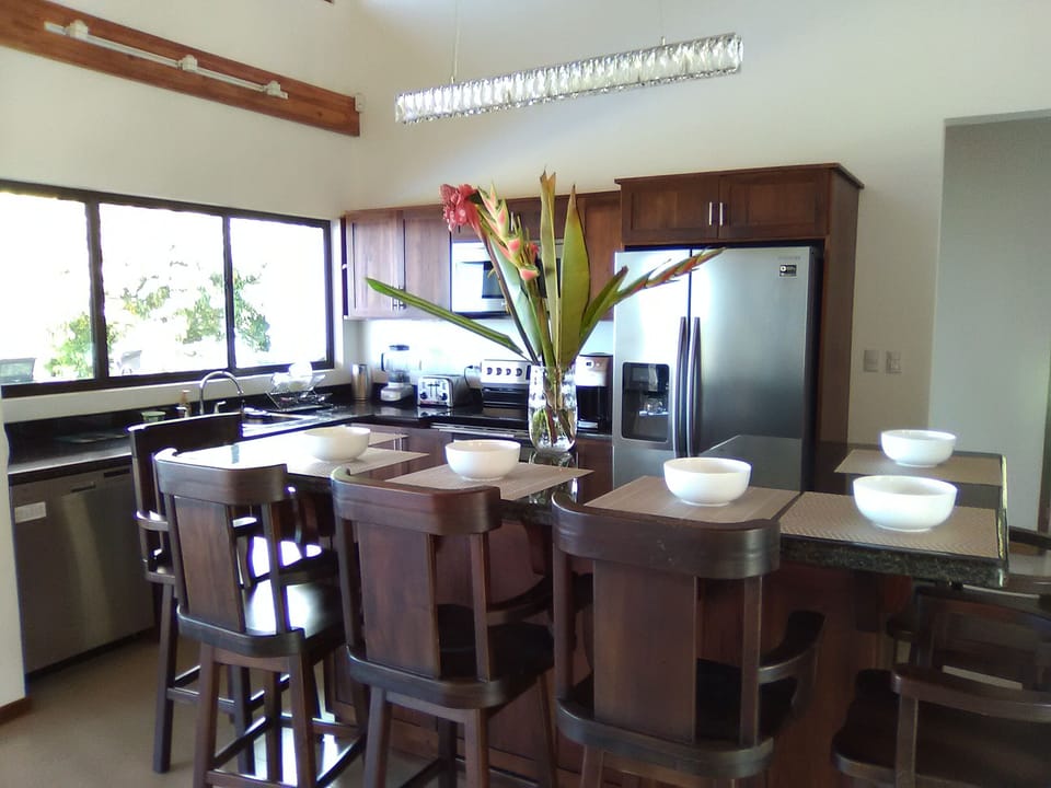 inside dinning