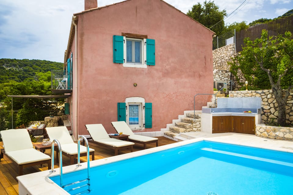 villa vada