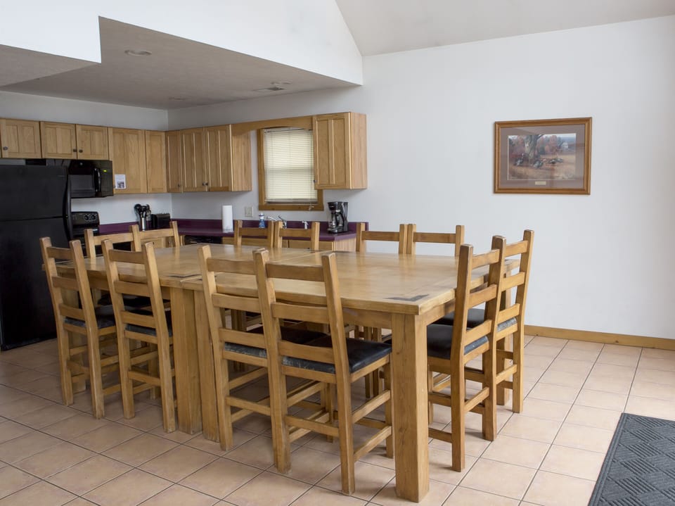 Level 2 kitchen.
