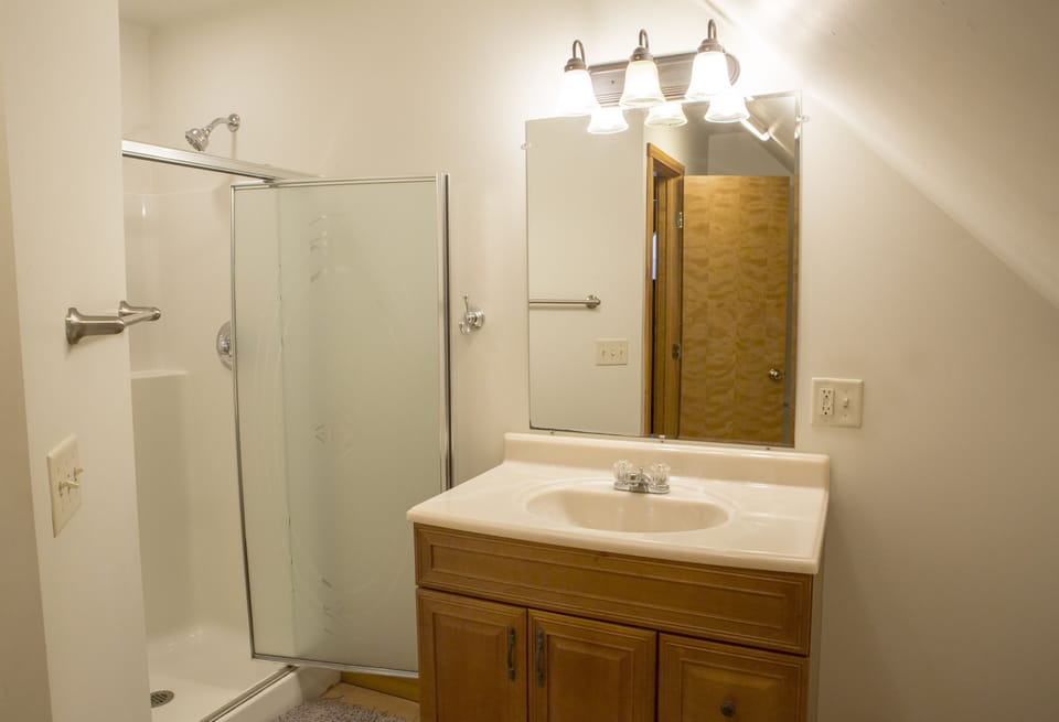 Third floor bathroom.