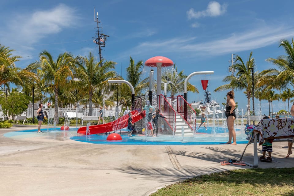 Truman Waterfront Park - splash pad for kids (free!!)