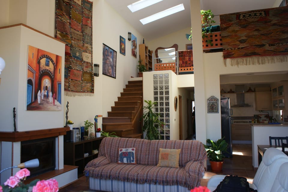 Salon groundfloor
