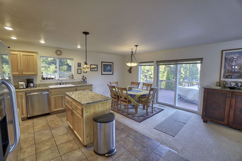 Main Floor - Kitchen and Dining