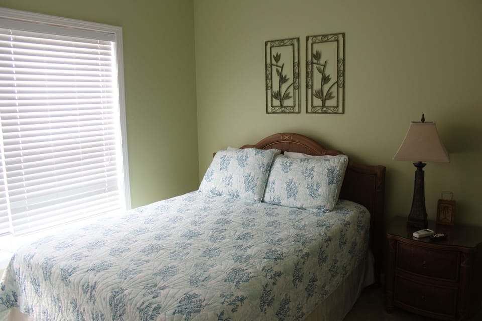 3rd Floor Guest Room