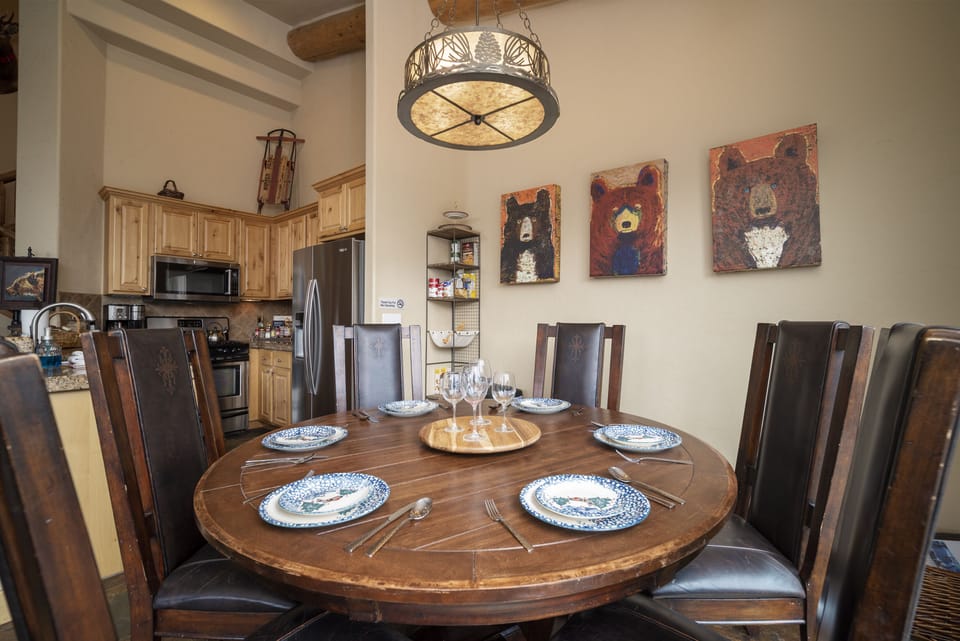 Dining table with seating for 6.