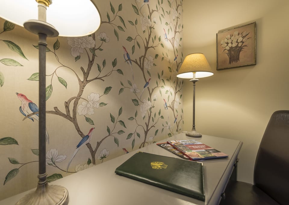 Classic Plus Twin Room | Desk, blackout drapes, iron/ironing board, free WiFi