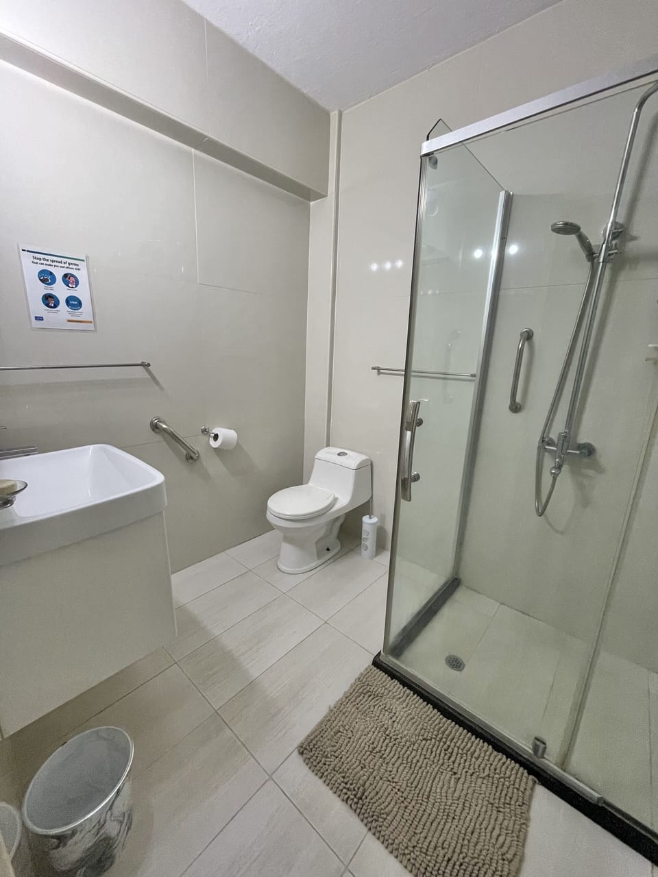 Primary suite bathroom