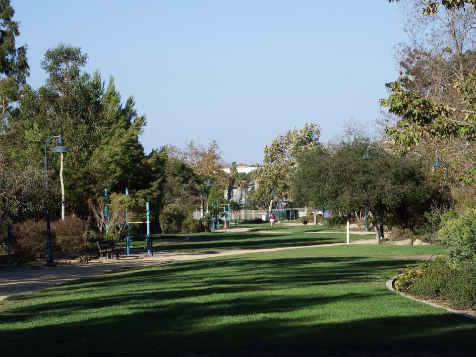 Located next to luscious landscape, obstacle course and walk to the beach