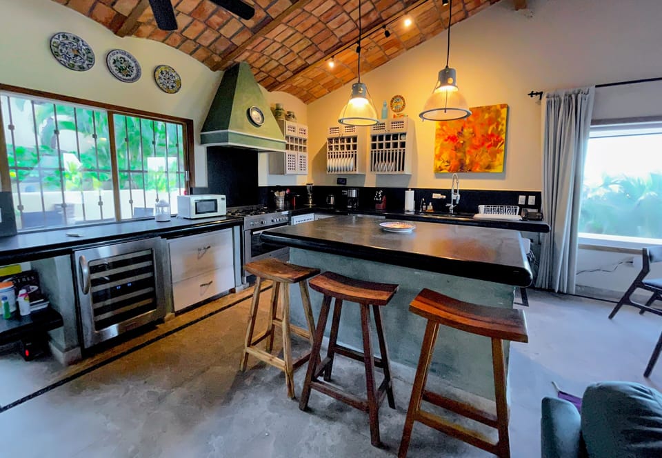 fully stocked kitchen