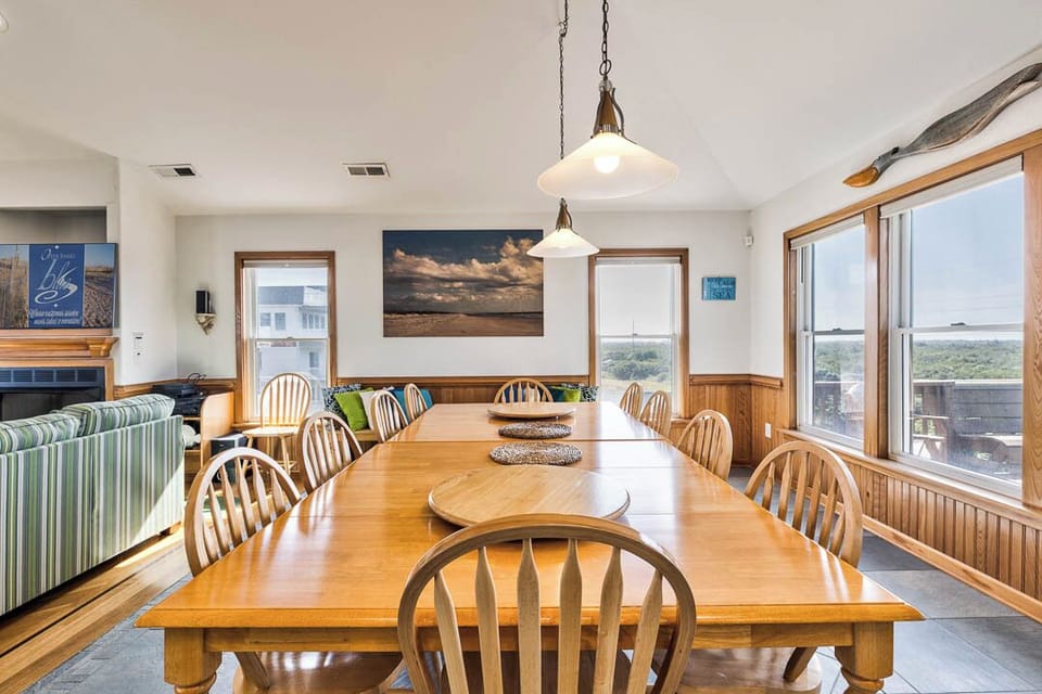 Top-Level Dining Room with Table (seats 12)