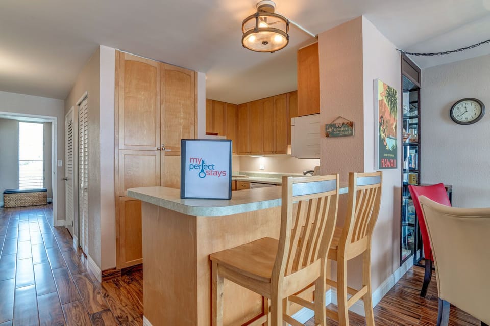 Kitchen Island counter seating