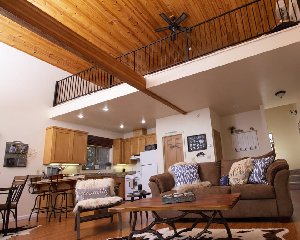 Living room, kitchen & loft