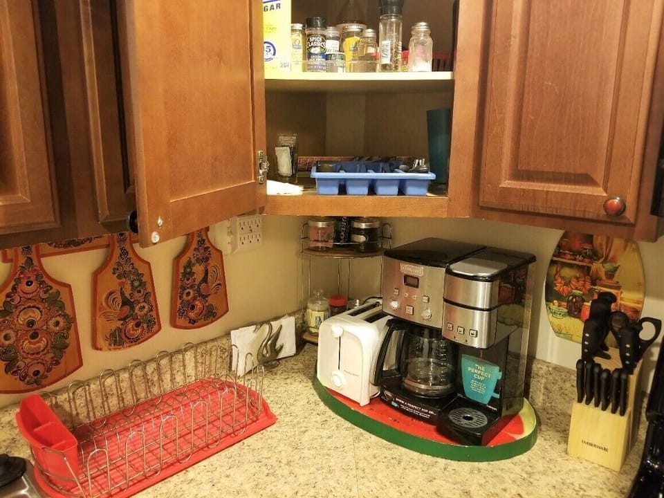 A fully stocked kitchen.