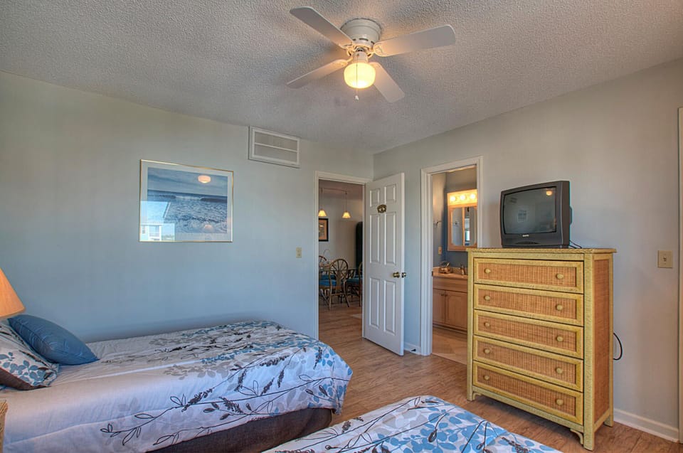 Sands V 3A-Bedroom