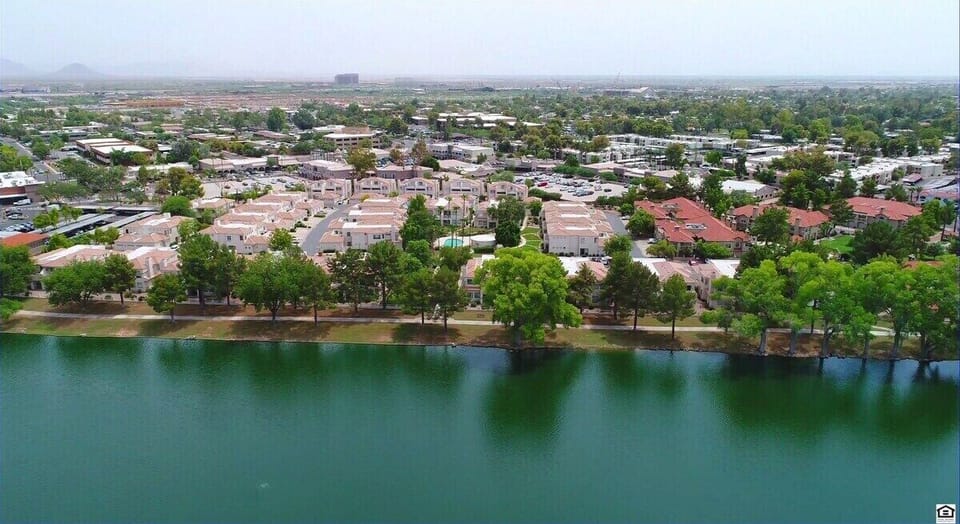 Walk around Lake Marguerite 