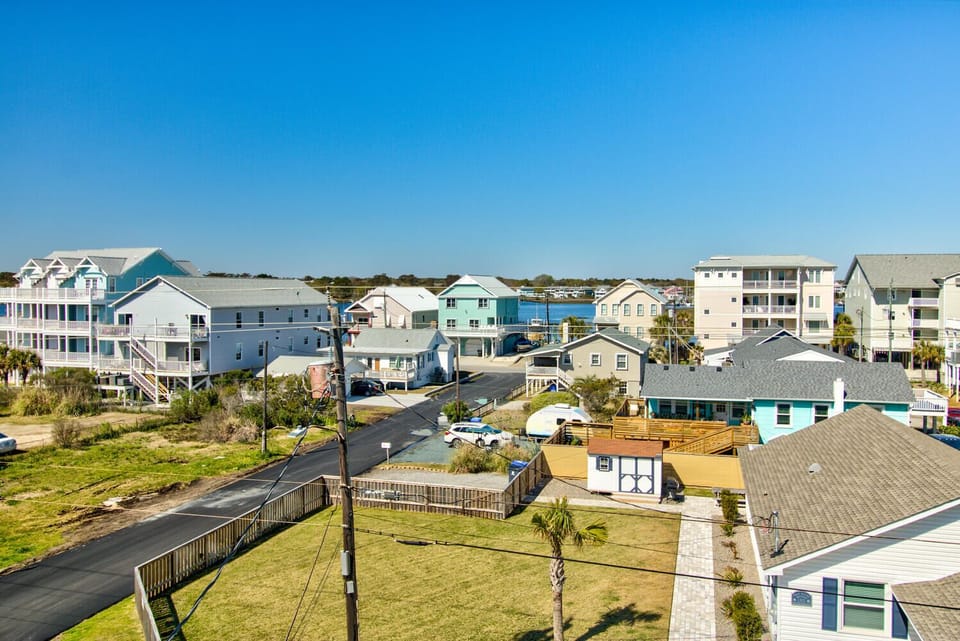 Royal Sands I B3 The-large-026-032-West Facing View from Balcony-1498x1000-72dpi