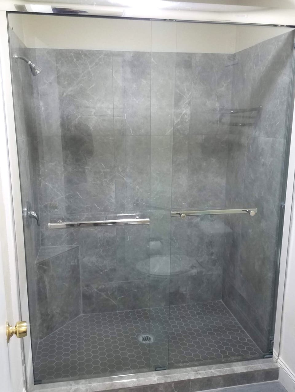Room, 2 Queen Beds, Refrigerator & Microwave | Bathroom shower
