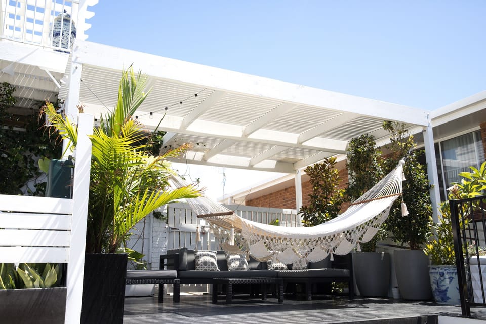 White Beach Cottage