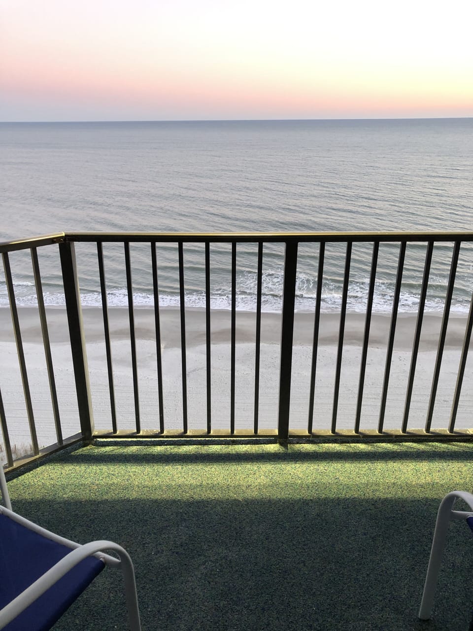 Master bedroom direct oceanfront balcony