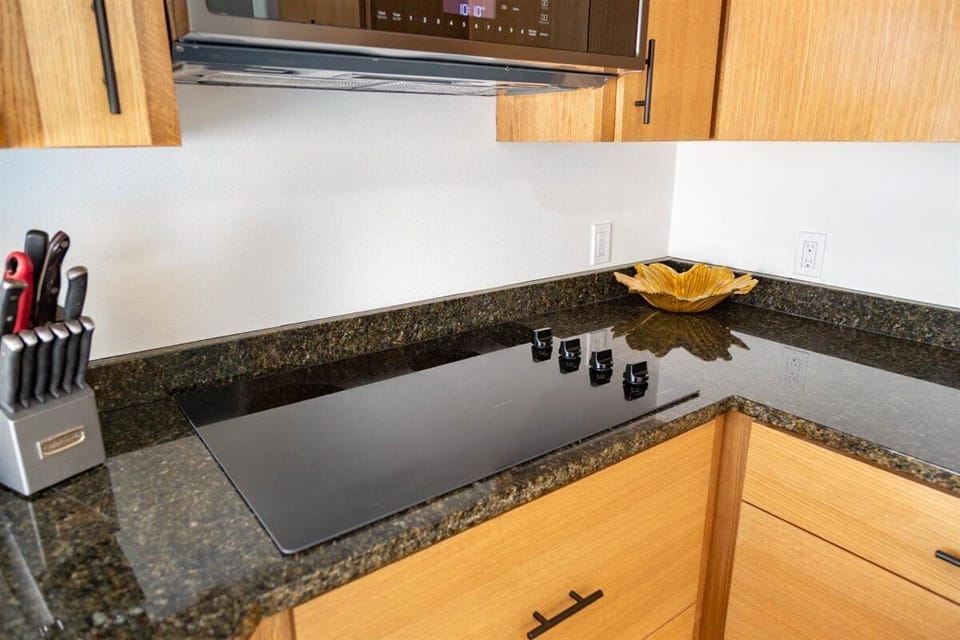 4-burner stove