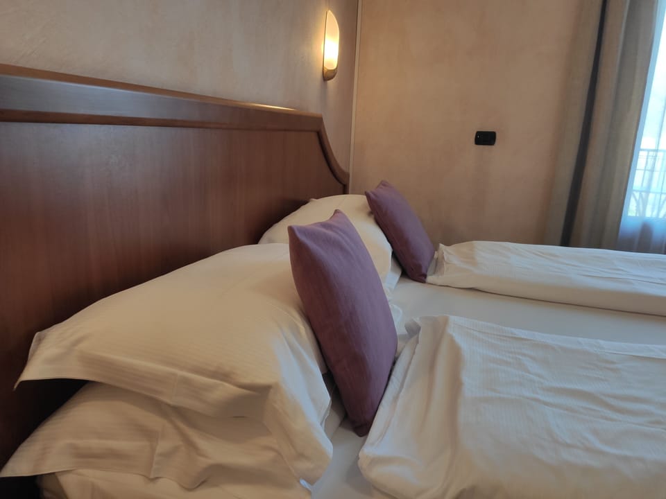 In-room safe, desk, free WiFi, bed sheets