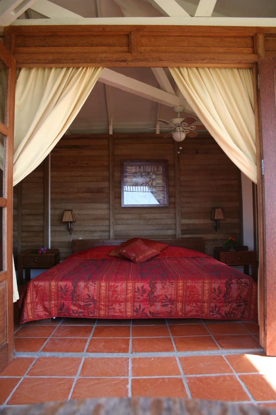 Individually furnished, bed sheets