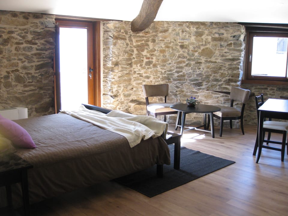 Superior Double Room, Garden View (Rosmaninho dos Montes) | Premium bedding, minibar, desk, soundproofing