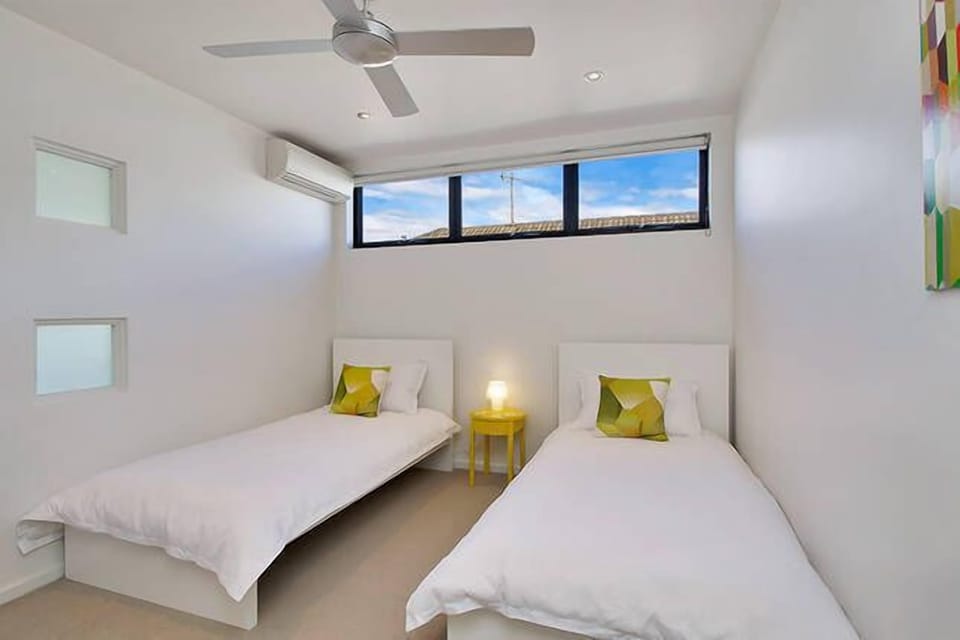 Upstairs bedroom - two single beds