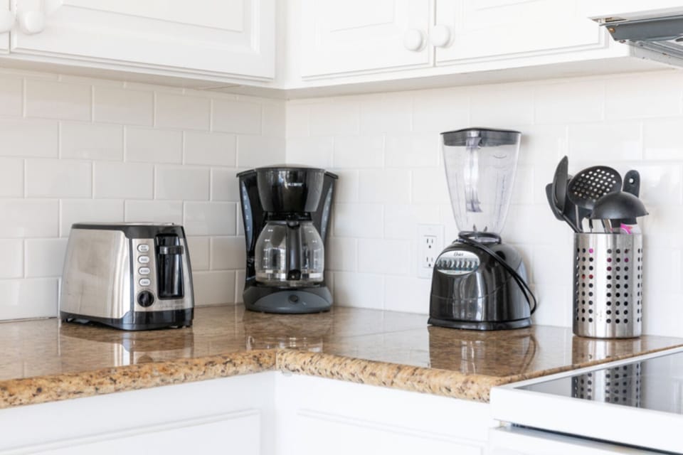 7bb6c66c-d512-4e86-affe-7c7a8bf5df55