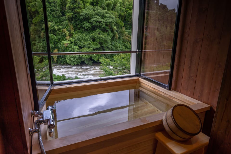Premium Suite, Annex with Fine-view Bath (Tsuru) | Bathroom | Free toiletries, hair dryer, towels