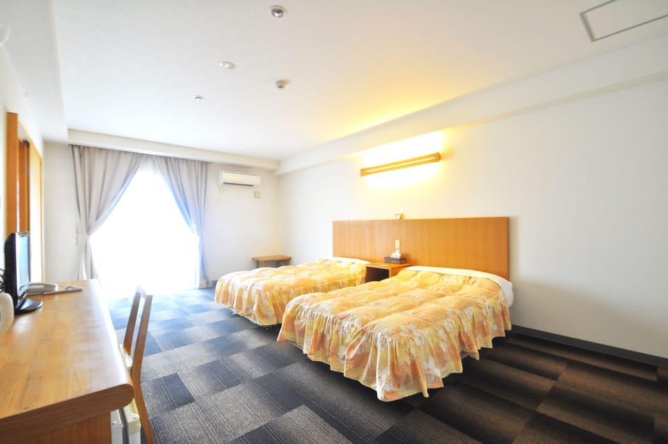 Standard Twin Room, 2 Twin Beds | Free WiFi