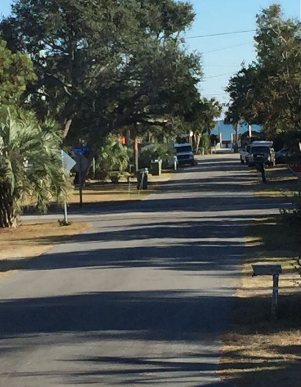 Ocean View, Short walk to Beach! Quiet street.