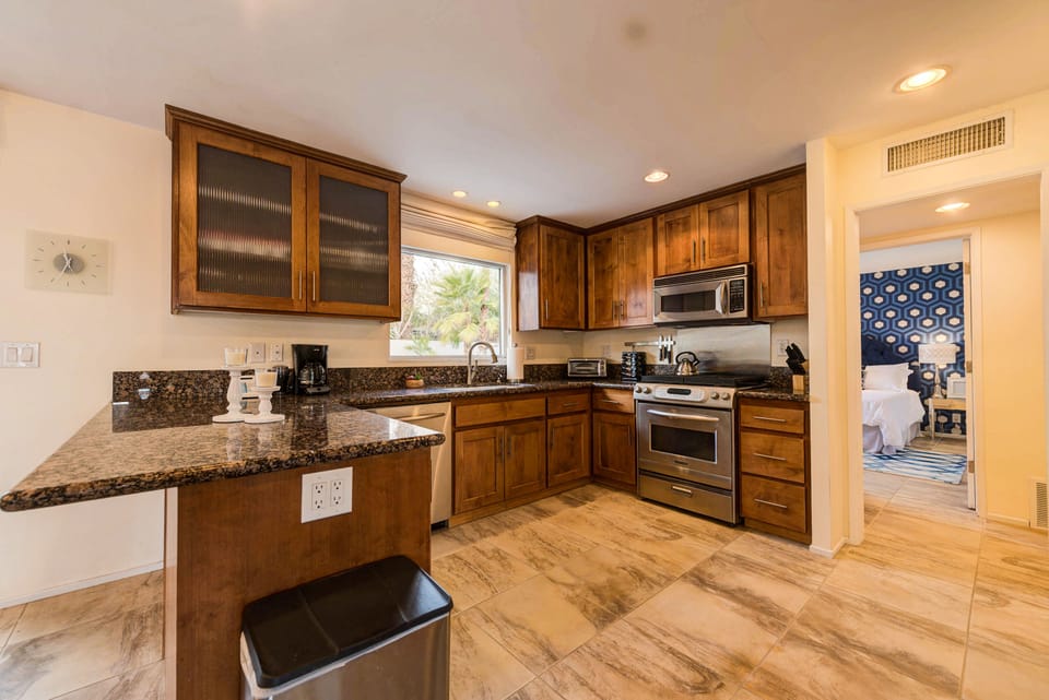 Open Plan living/Dining/Kitchon