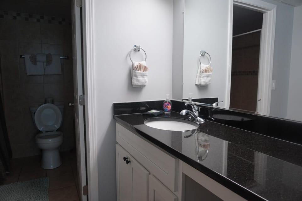 Newly Renovated 102 2BD Condo with Riverview Balcony by RedAwning Apartment in Pigeon Forge