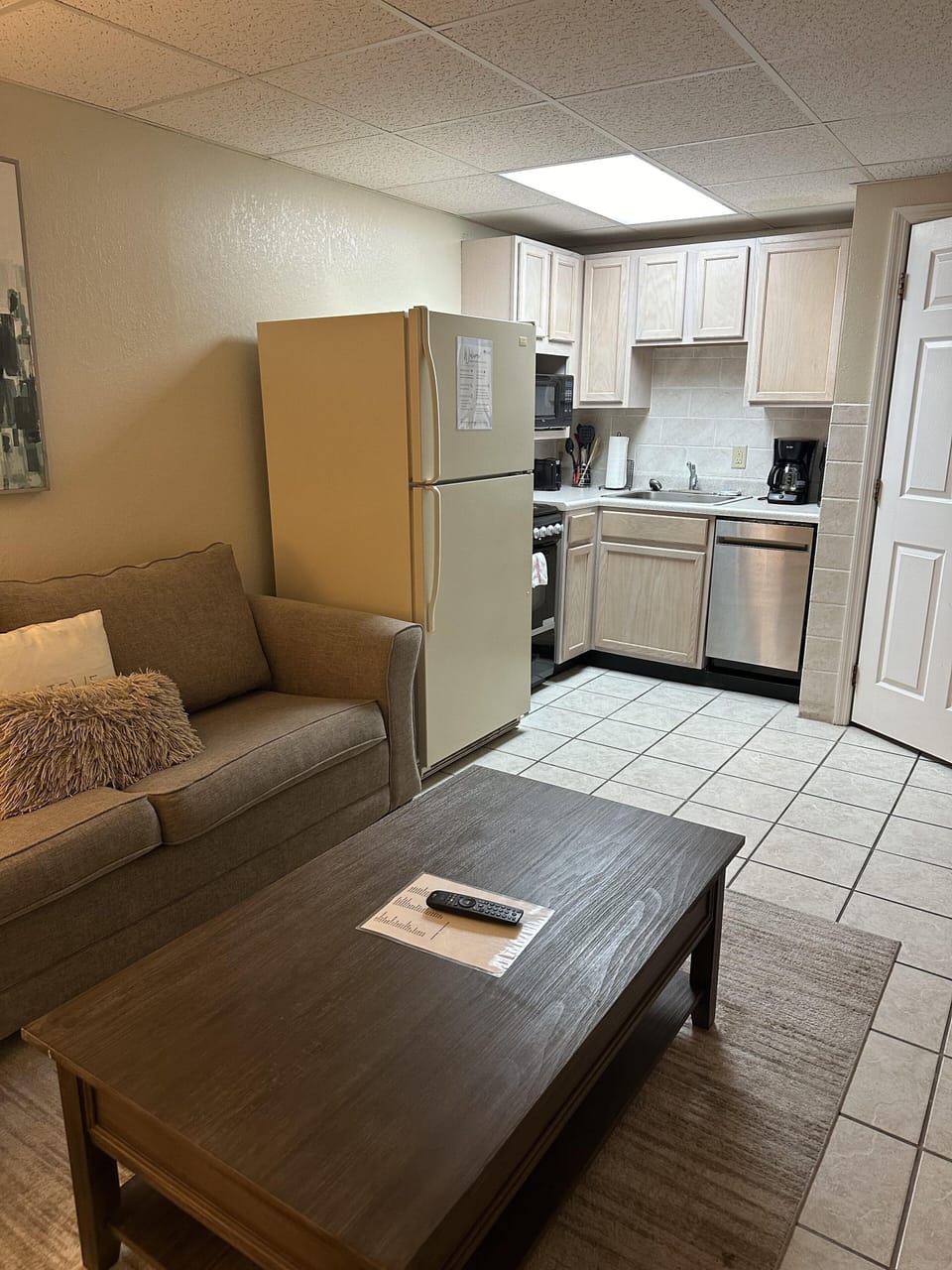 Condo, 1 Bedroom | Living area