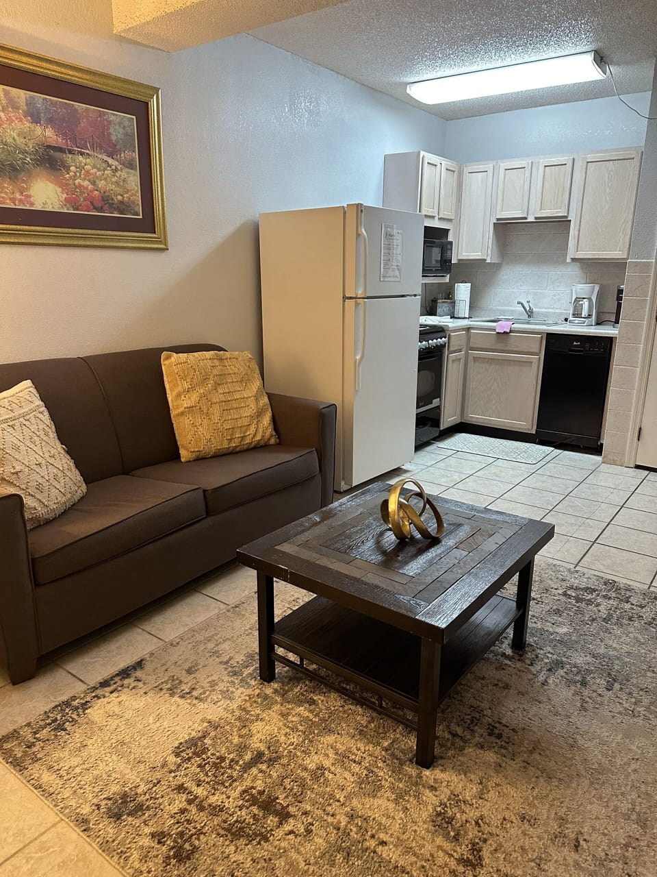 Condo, 1 Bedroom | Living area
