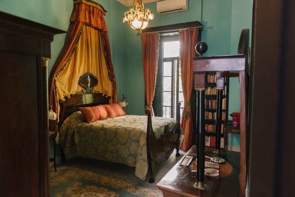 Deluxe Double Room, Balcony | 1 bedroom, blackout drapes, free WiFi, bed sheets