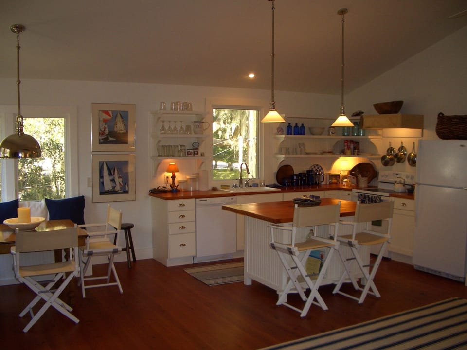 Kitchen and bar