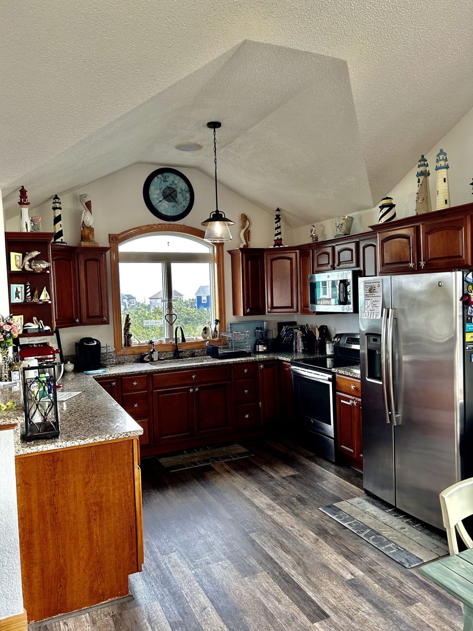 Kitchen 3rd floor 