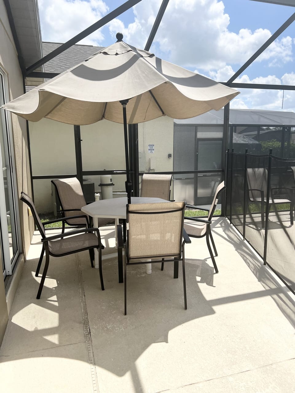Outdoor dining