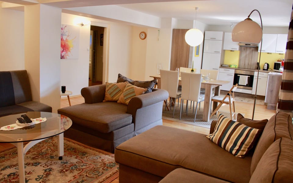 Comfort Apartment | Private kitchen | Full-size fridge, microwave, stovetop, dishwasher