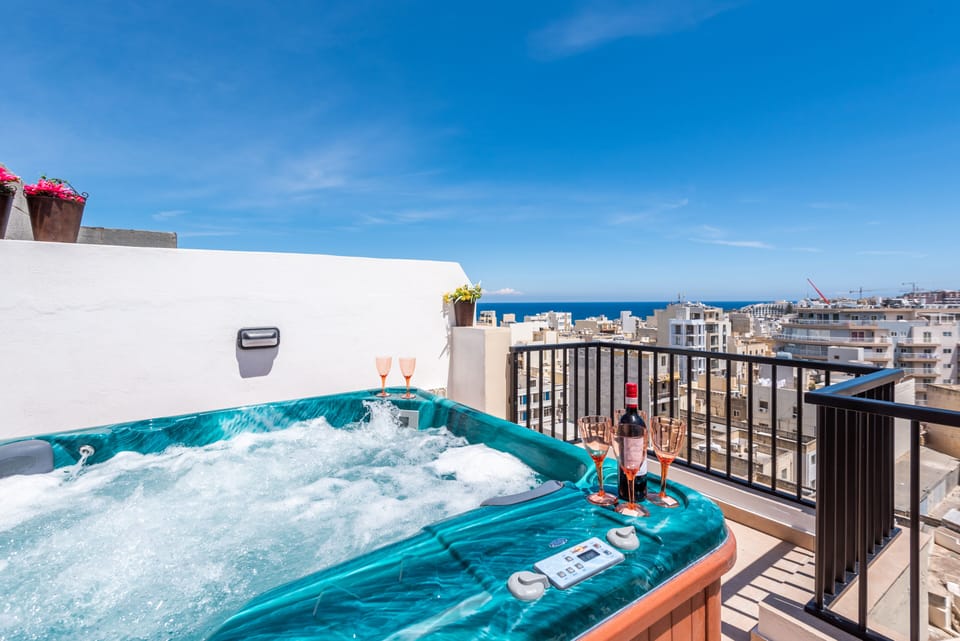 Front Terrace With Hot Tub , BBQ and Out Door Furniture.