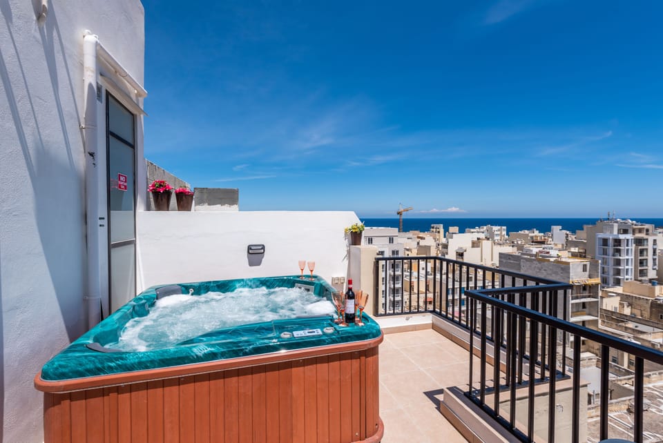 Front Terrace With Hot Tub , BBQ and Out Door Furniture.